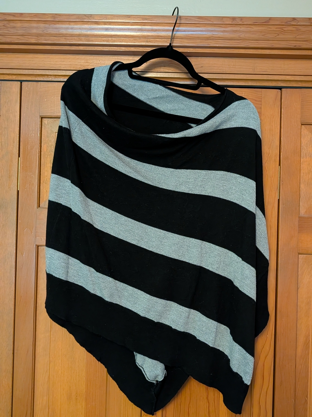 Black & Gray Striped Women’s Draped Poncho Top